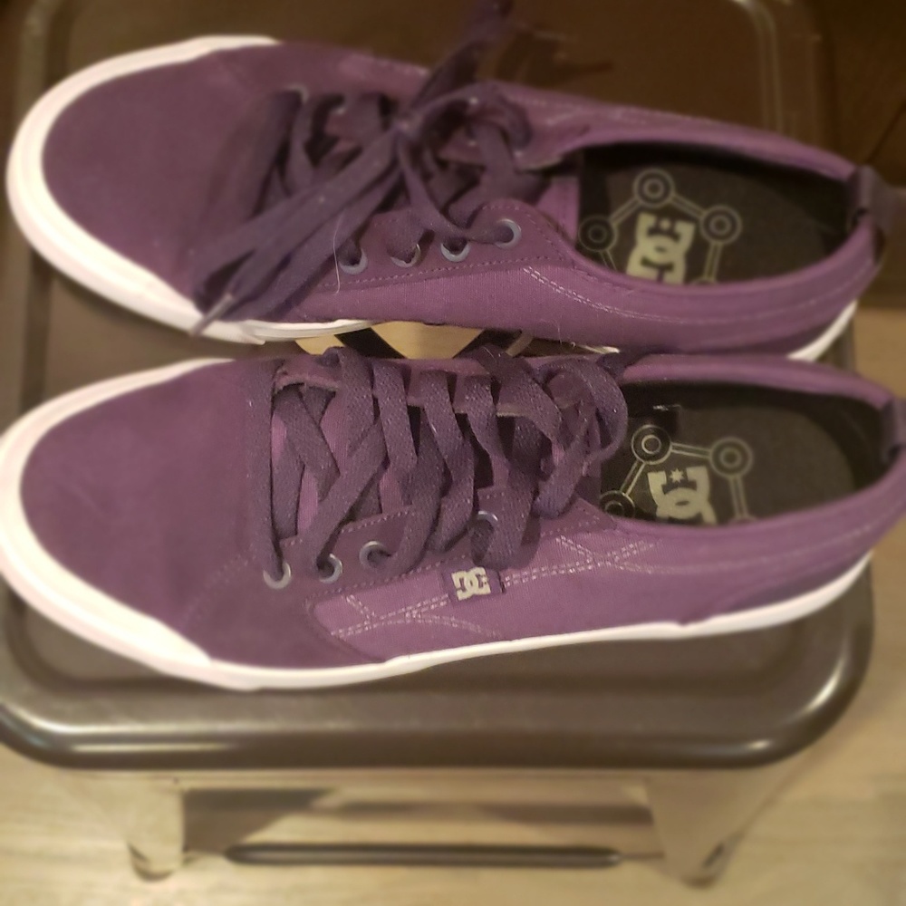 DC shoes
